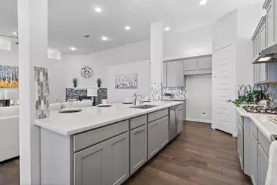 5803 Manning Hollow Lane, Sugar Land, TX 77479 - Photo 8