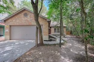 10 Hancock St, Conroe, TX 77301 - Photo 1