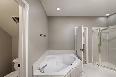 10 Hancock Street, Conroe, TX 77301 - Photo 18