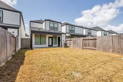 3227 Creston Gate Drive, Houston, TX 77047 - Photo 24
