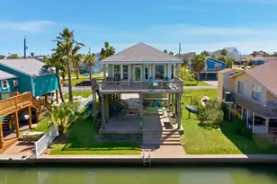 16606 Curlew Rd, Jamaica Beach, TX 77554 - Photo 20