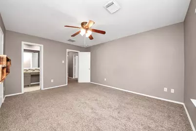 19042 Remington Mill Drive, Houston, TX 77073 - Photo 34