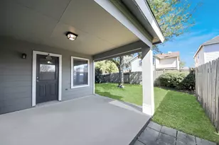 19042 Remington Mill Dr, Houston, TX 77073 - Photo 42