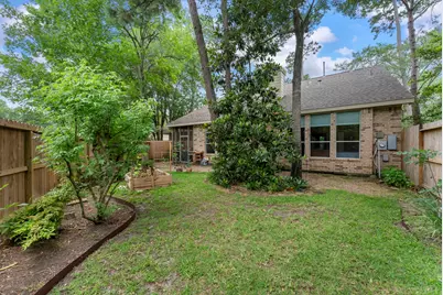 74 Shannon Green Court, The Woodlands, TX 77384 - Photo 26