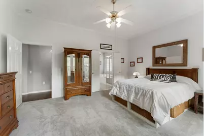 74 Shannon Green Court, The Woodlands, TX 77384 - Photo 20