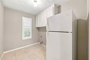16210 Peach Bough Ln, Houston, TX 77095 - Photo 12