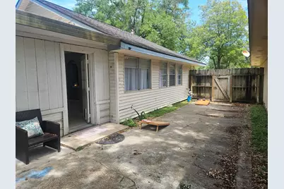 13715 Vickston Lane, Houston, TX 77014 - Photo 10