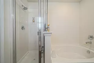 6422 Franklin View Ln, Houston, TX 77084 - Photo 6
