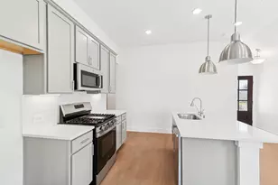 110 Spring Rose Dr, Magnolia, TX 77354 - Photo 2