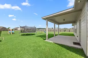 105 Sam Dr, Dayton, TX 77535 - Photo 24