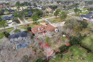 1205 Tall Pines Dr, Friendswood, TX 77546 - Photo 48