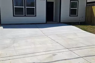 531 Gordy Rd, Bacliff, TX 77518 - Photo 1