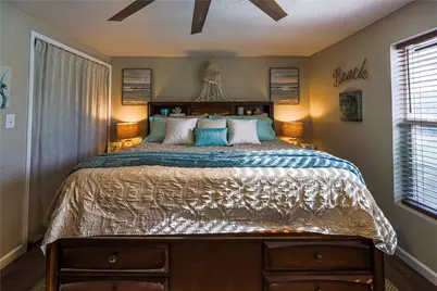 910 Brockman Street, Clute, TX 77531 - Photo 24