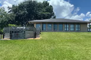 690 Highcrest Dr, Point Blank, TX 77364 - Photo 20