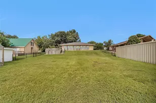 690 Highcrest Dr, Point Blank, TX 77364 - Photo 36