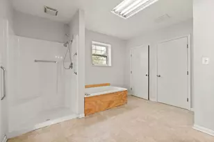 2292 Rolling Hills Rd, Conroe, TX 77303 - Photo 18