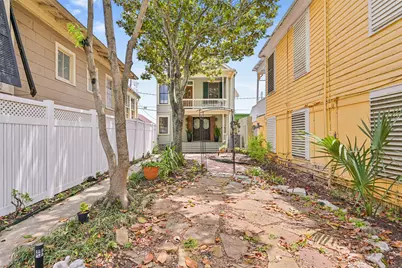 611 Church Street, Galveston, TX 77550 - Photo 34