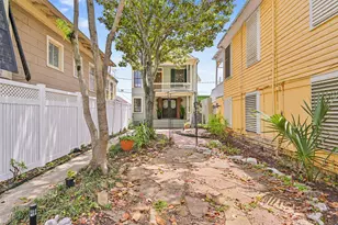 611 Church St, Galveston, TX 77550 - Photo 34