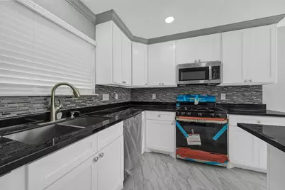 3515 Walden Drive, Pearland, TX 77584 - Photo 10