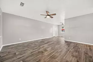 5601 Delfren Ln, Katy, TX 77493 - Photo 4