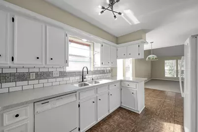 6614 Vialinda Drive, Houston, TX 77083 - Photo 14