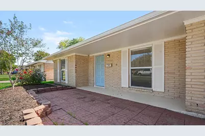 1825 Dolphin Drive, Seabrook, TX 77586 - Photo 4