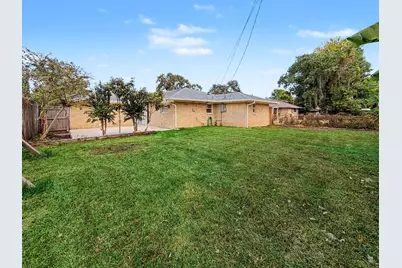 1825 Dolphin Drive, Seabrook, TX 77586 - Photo 28