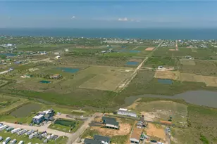 827 22nd St, San Leon, TX 77539 - Photo 32