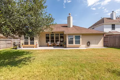 9919 Memorial Crossing Drive, Tomball, TX 77375 - Photo 6