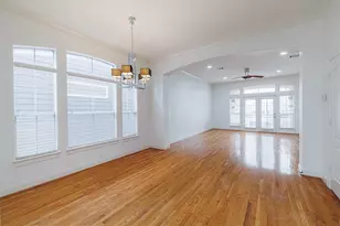 702 Asbury St, Houston, TX 77007 - Photo 14