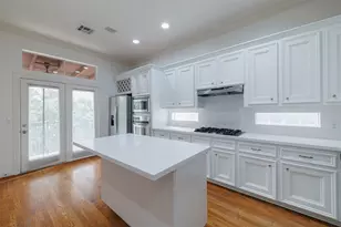 702 Asbury St, Houston, TX 77007 - Photo 10