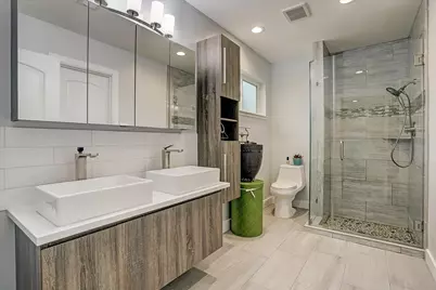 1101 Guinea Drive, Houston, TX 77055 - Photo 20