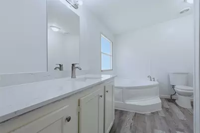 4484 Grand Oaks Drive, Willis, TX 77378 - Photo 20