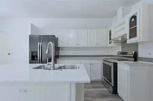 4484 Grand Oaks Dr, Willis, TX 77378 - Photo 10