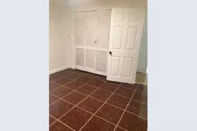 7654 Greendowns, Houston, TX 77087 - Photo 8