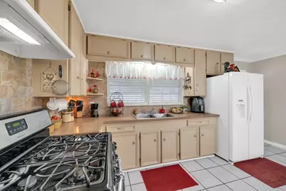 1912 Monroe Drive, Pasadena, TX 77502 - Photo 10