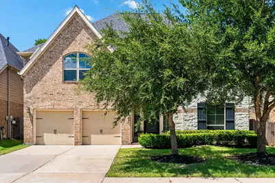 138 Meadow Run Drive, Conroe, TX 77384 - Photo 2