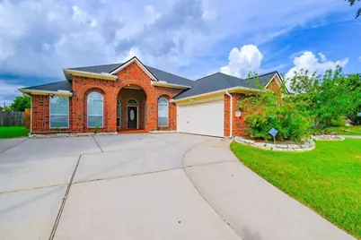 7011 Bedias Creek Court, Richmond, TX 77407 - Photo 2