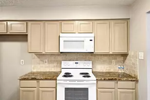 22619 Deville Dr, Katy, TX 77450 - Photo 12
