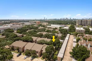 2255 Braeswood Park Dr, Houston, TX 77030 - Photo 36