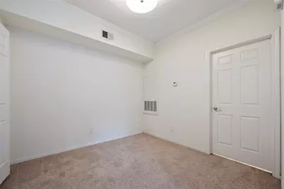 2255 Braeswood Park Drive #184, Houston, TX 77030 - Photo 18