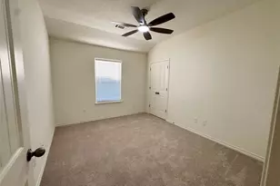 314 Greenleaf St, Huntsville, TX 77340 - Photo 16