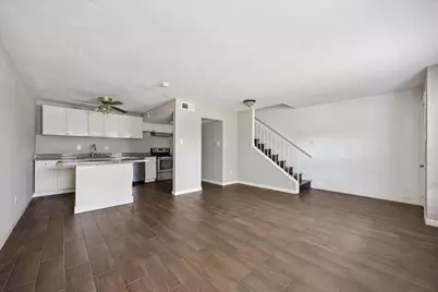 768 Memorial Mews Street #1, Houston, TX 77079 - Photo 4