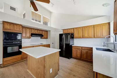 2019 First Crossing Boulevard, Sugar Land, TX 77478 - Photo 10