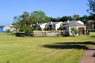 102 Lakeview Terrace, Conroe, TX 77356 - Photo 34
