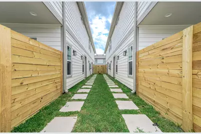 787 Fortune Street #B, Houston, TX 77088 - Photo 30