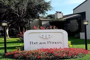 7069 N Holiday Dr, Galveston, TX 77550 - Photo 2