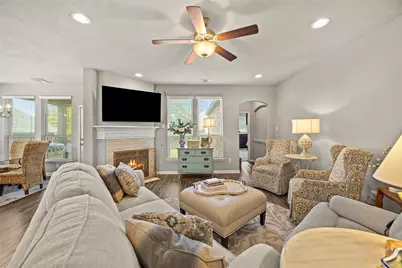2203 Parker Court, Brenham, TX 77833 - Photo 8