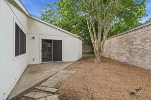 16131 Highlander Dr, Houston, TX 77082 - Photo 22