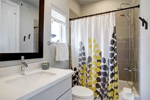 6068 Kansas St, Houston, TX 77007 - Photo 26